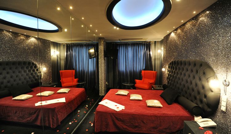 Carol Hotel 21