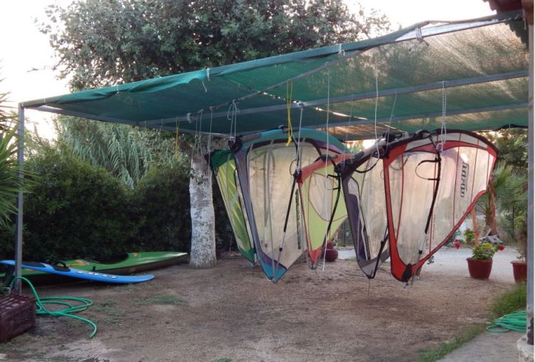 Camping Thines 77