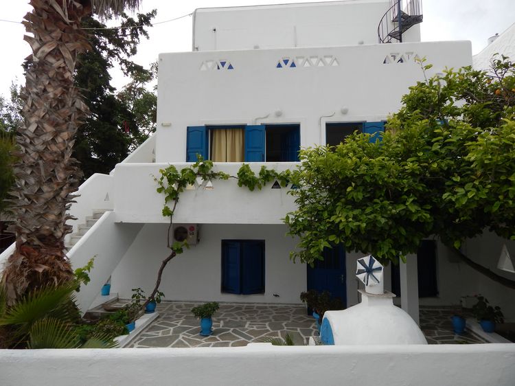 En Kythno-enoikiazomena-domatia-kythnos-Merichas 31