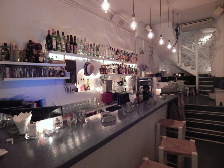 Bar Serifos-Aerino 01