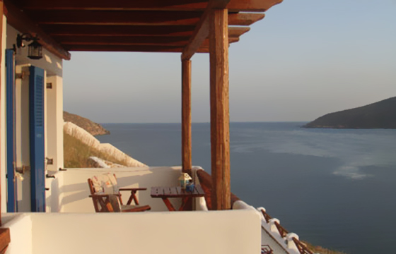 Niovi-Serifos 40