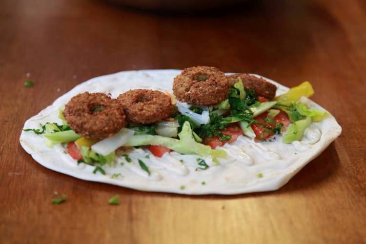 falafel sintagma kouzina anatoli 01
