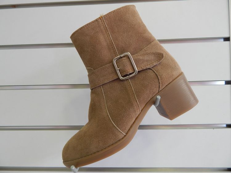 Anastasia Shoes 031