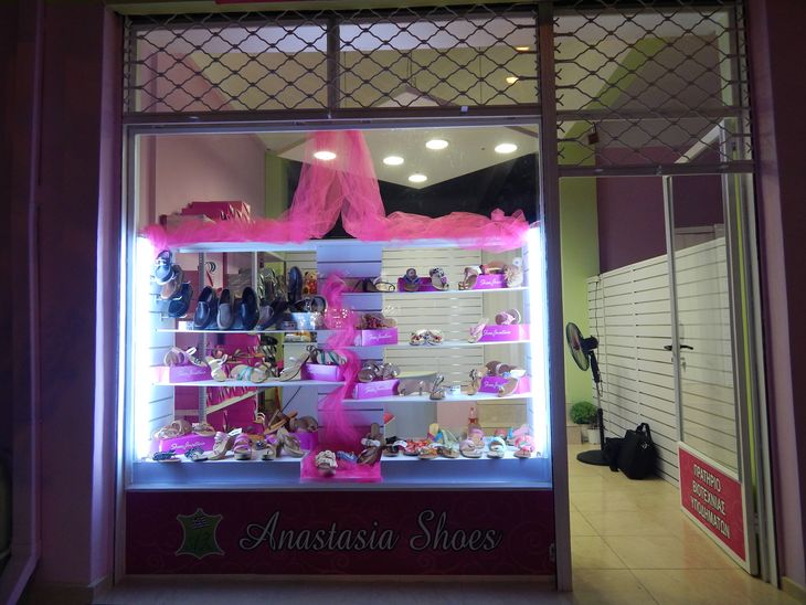 anastasia 16901