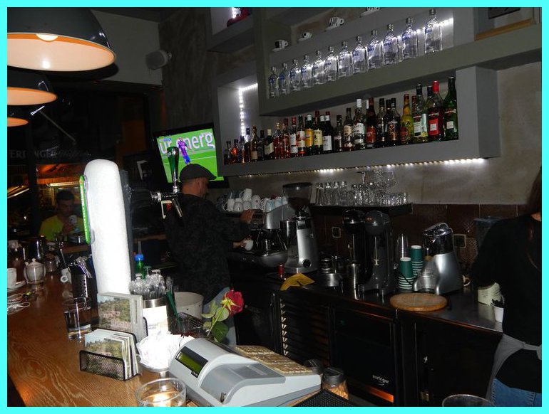 Aroma-Cafe 1