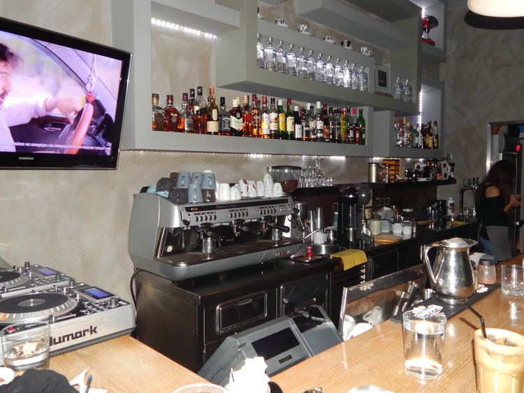 arwma cafe-1 87