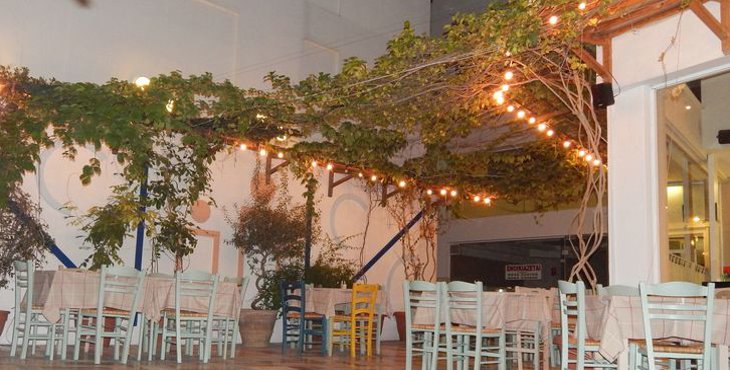 Η Στοά, Εστιατόριο - Μαγειρείο, μεζεδοπωλείο, ελληνική κουζίνα, Delivery, διασκεδαση, Φαρμακίδου 10 (Οπισθεν Ταχυδρομείου), Χαλκίδα