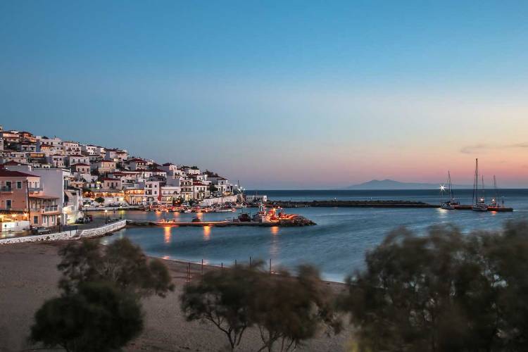 Διαμονή στην Άνδρο, ξενοδοχεία, ενοικιαζόμενα δωμάτια - διαμερίσματα, βίλες και κάμπινγκ