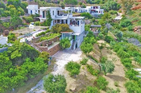 images-0.1 Afierwmata DHMWN-PROMO-01-Andros-KTHMA KYPRI-Ktima Kypri-DJI 0009-1-457x302
