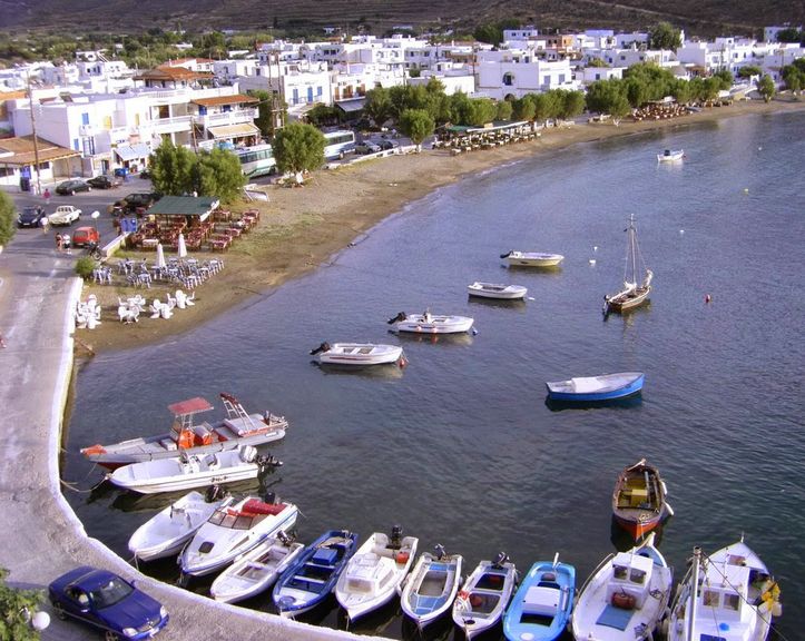Kythnos paralies  Merixas