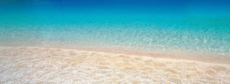 Schinousa beach