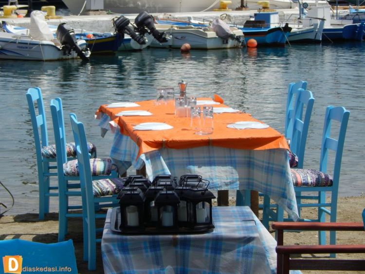Loutra Kythnos-2016-111