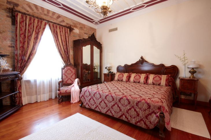 Argentikon Luxury Suites-CASTELLO