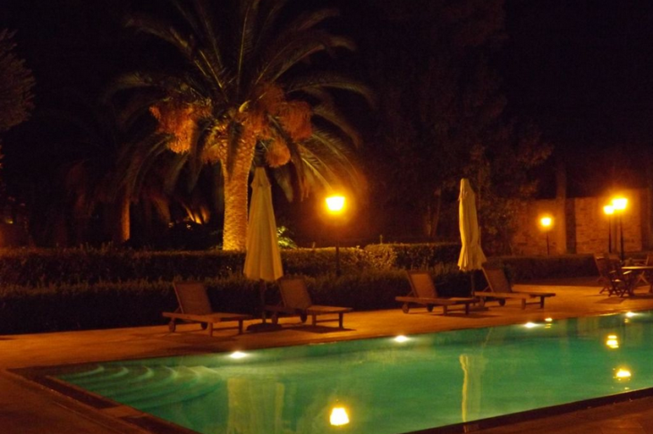 Argentikon Luxury Suites Pisina.2