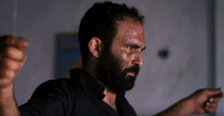 Άντε να σταθώ στα πόδια μου, Ο Λεωνίδας Μπαλάφας και ο Γιώργος Νικηφόρου Ζερβάκης έγραψαν τον νέο ύμνο κατά της κρίσης και του φόβου
