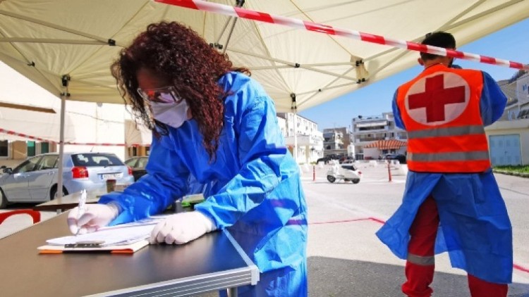 Η Ελλάδα βρίσκεται με 530 επιβεβαιωμένα κρούσματα έως τις 21 Μαρτίου στην 32η θέση παγκοσμίως σε συνολικό αριθμό διαγνωσμένων κρουσμάτων κορονοϊού
