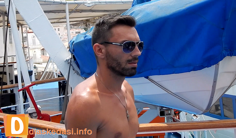Nikolas 07
