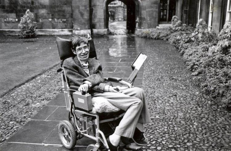 Stephen William Hawking-4