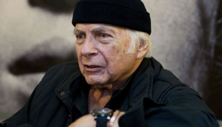 Nikos Koundouros 4