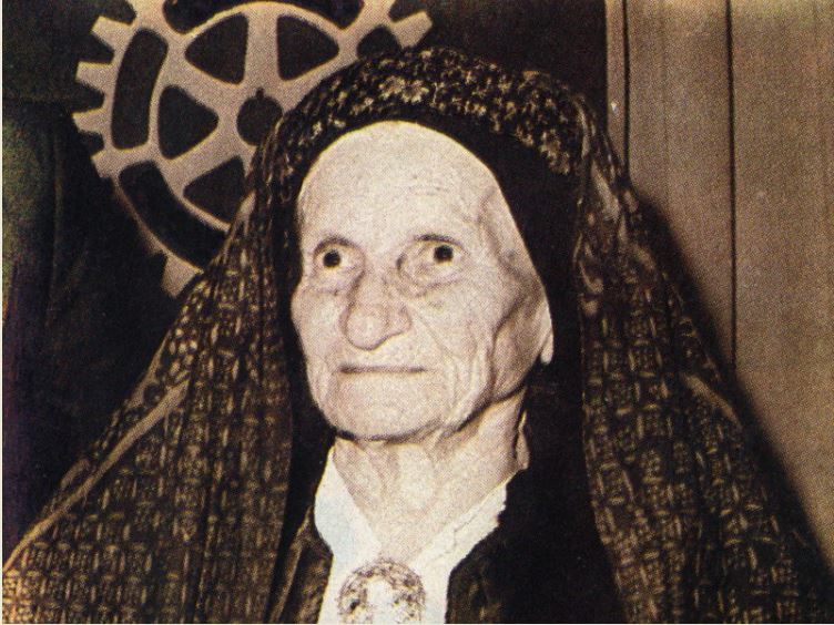 Kyra tis RO 6