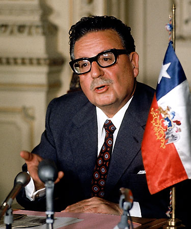 SalvadorAllende-2
