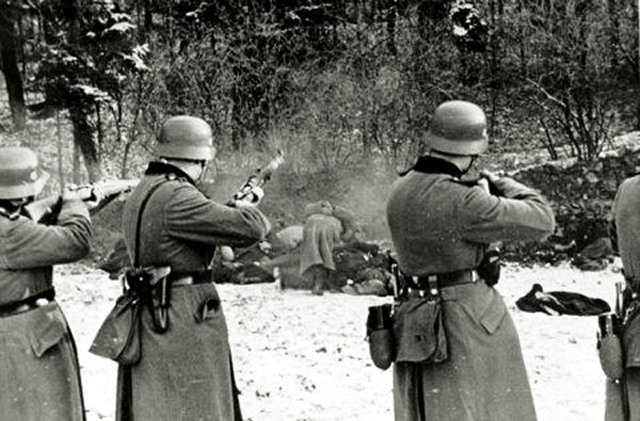 Σφαγή του Διστόμου, έγινε κατά τον Β' Παγκόσμιο πόλεμο μια εκ των ειδεχθέστερων σφαγών αμάχων από τις Γερμανικές κατοχικές δυνάμεις