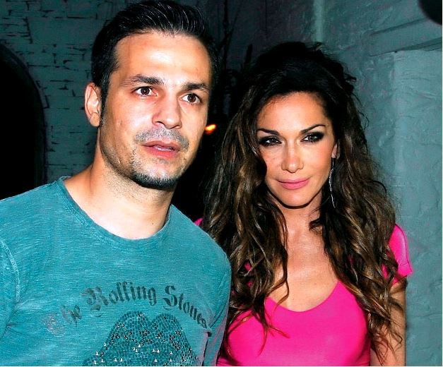 Despoina Vandi-Demis Nikolaidis