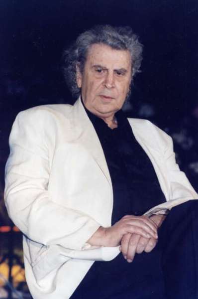 Mikis Theodorakis-6