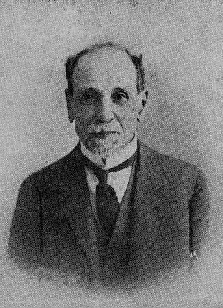 Παύλος Καρολίδης, ήταν ιστορικός, πολιτικός και καθηγητής πανεπιστημίου