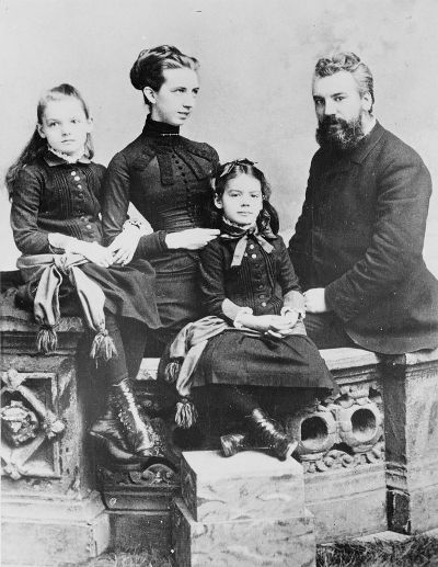 Alexander Graham Bell-3