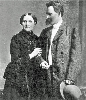 Friedrich Nietzsche-11