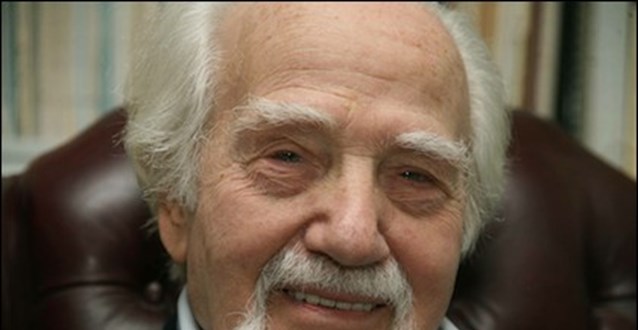 Λυκούργος Καλλέργης, Έλληνας ηθοποιός, μεταφραστής, σκηνοθέτης, θιασάρχης και πολιτικός, υπήρξε από τις σημαντικές προσωπικότητες του νεοελληνικού θεάτρου