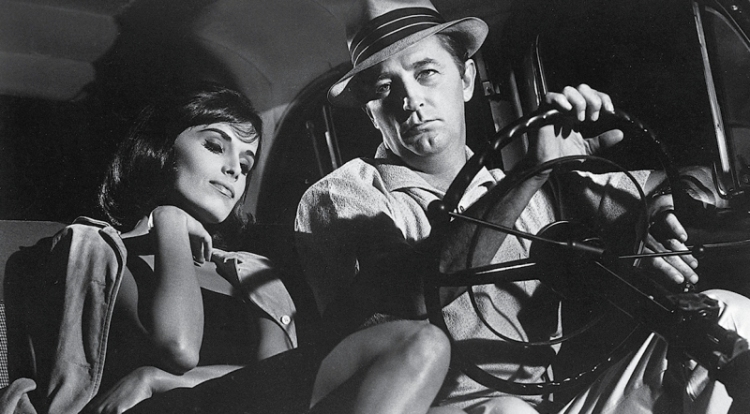 Robert Mitchum-2