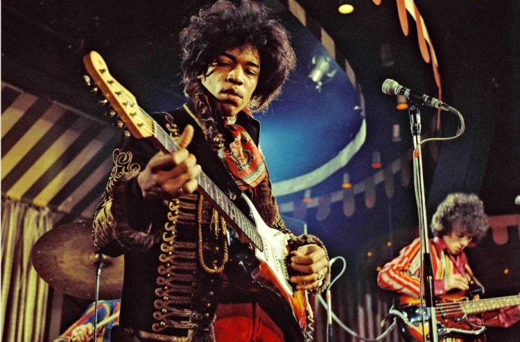 Jimi Hendrix-1