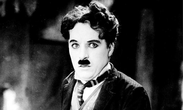 Charlie Chaplin-3