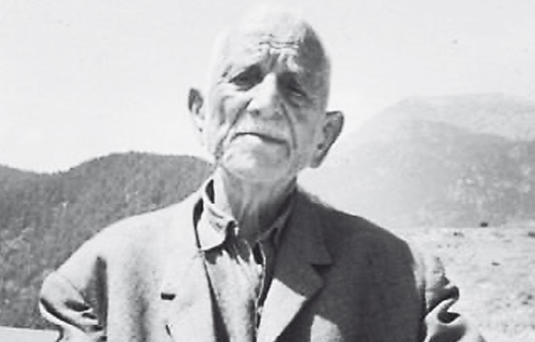 Χρήστος Κάκαλος, ήταν Έλληνας κυνηγός από το Λιτόχωρο, ο οποίος θεωρείται ο πρώτος ορειβάτης που ανέβηκε στον Όλυμπο