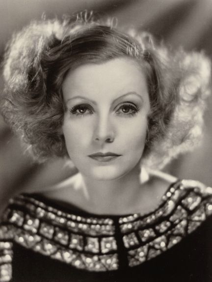 Garbo-01
