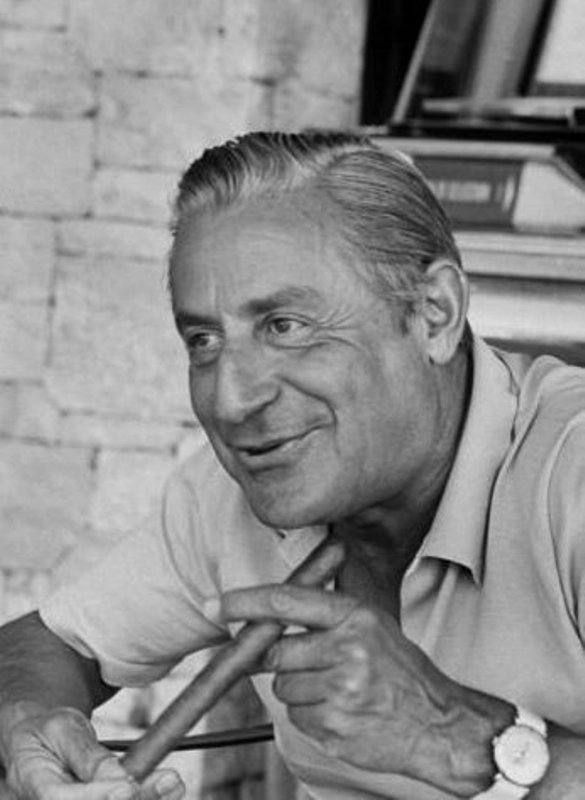 Stavros Niarxos 4