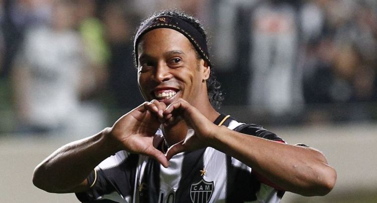 Ronaldinho-2