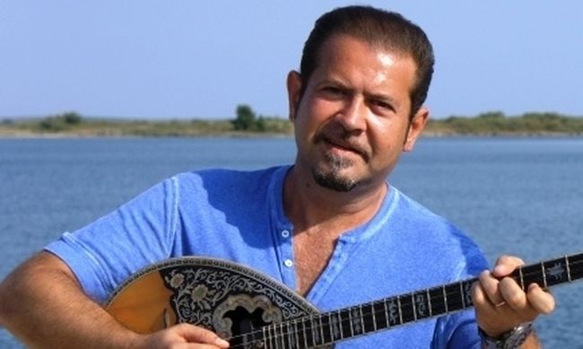 Xaris Kostopoulos-1