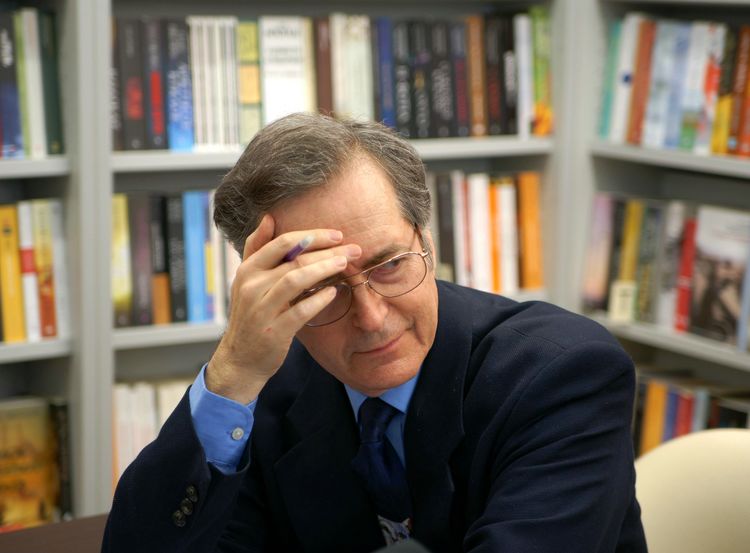 Το κουμπί που κρύωνε, το νέο βιβλίο του Ευγένιου Τριβιζά