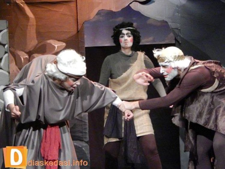 Enas-Dyskolos-Anthropos 10