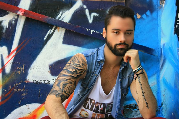 Chris Παυλάκης σε μια συνέντευξη στον Σπύρο Καλαματιανό, για το Diaskedasi.info