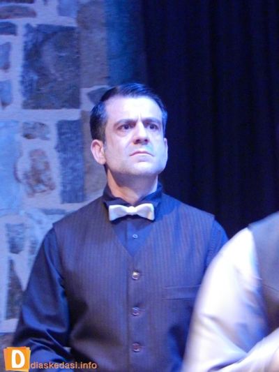 Tsetse theatro Art 63 079