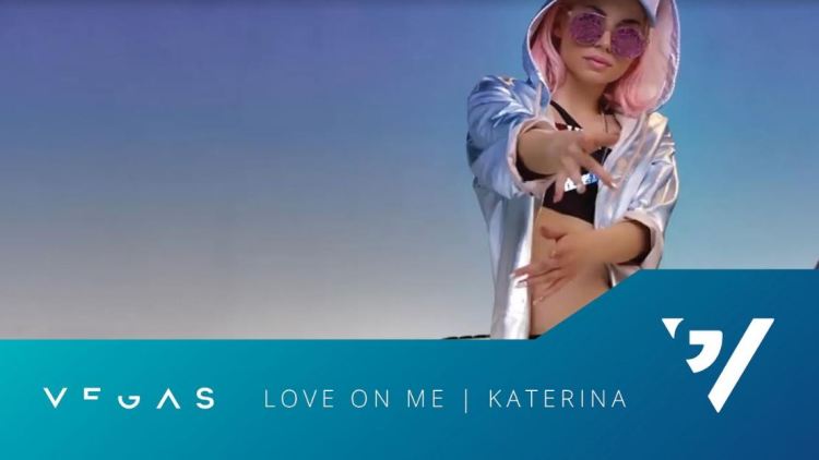 Vegas-Katerina Koukouraki