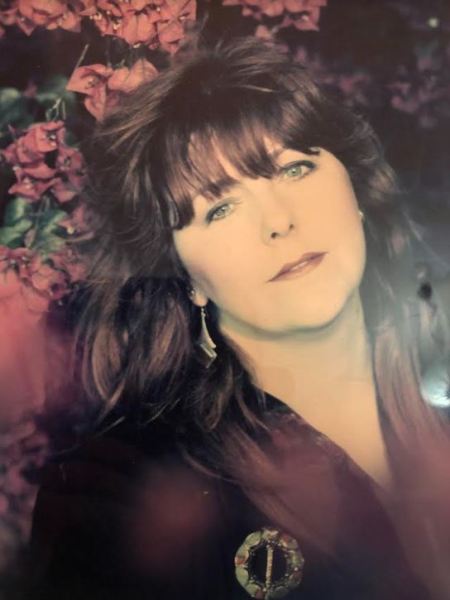 CLASSIC ROCK MAGGIE REILLY