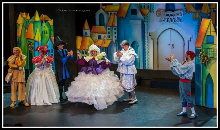 O Koureas tis Sevillis 17