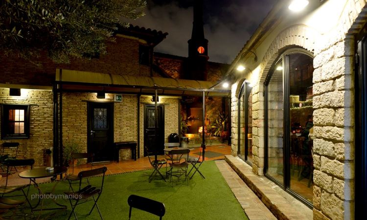 Xytirio Theater-Art Cafe 3