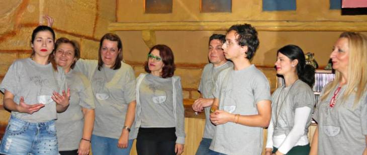 Κυριακές 9 και 23 Φεβρουαρίου 2014, η παράσταση, Γλυκές Ρέγγες, στο Όναρ Rock Café-Bar, στη Φωκίωνος Νέγρη στην Κυψέλη