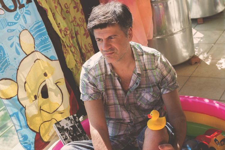 Φοίβος Δεληβοριάς, μια επική βραδιά με το "μπάσταρδο γιος" στην Τεχνόπολη του Δήμου Αθηναίων